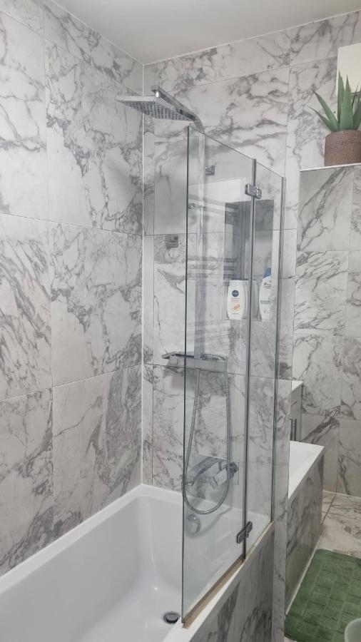 33 Camden Square - Double Room London Exterior foto